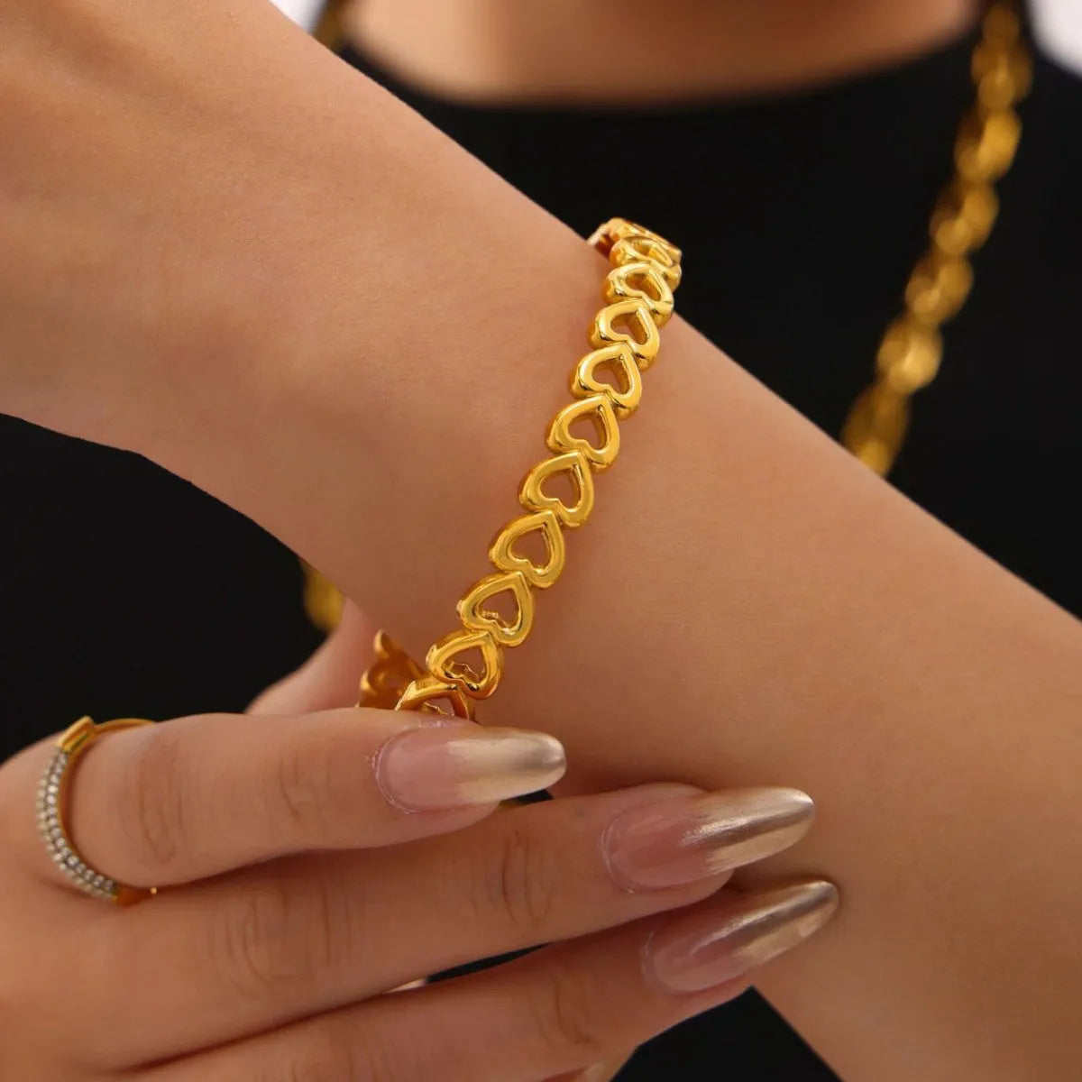 18K Gold-Plated Stainless Steel Heart Bracelet - Codrington Expressions