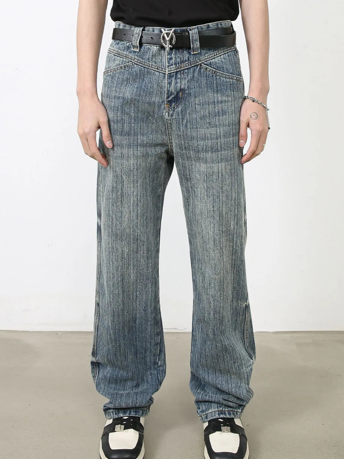 Men's Baggy Jeans with Pockets - Codrington Expressions