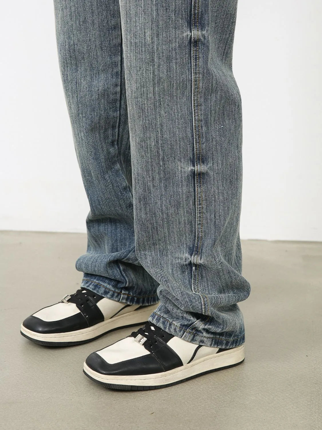 Men's Baggy Jeans with Pockets - Codrington Expressions