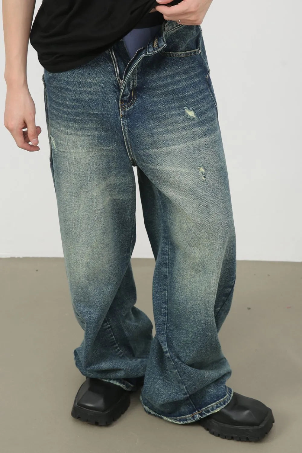 Men's Distressed Detail Wide Leg Jeans - Codrington Expressions