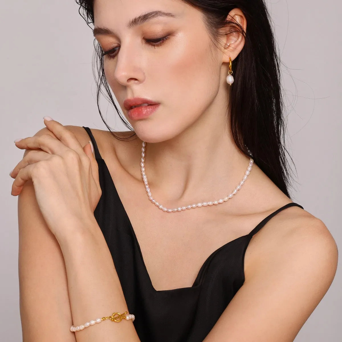 Pearl Necklace, Bracelet and Earrings 4-Piece Jewelry Set - Codrington Expressions