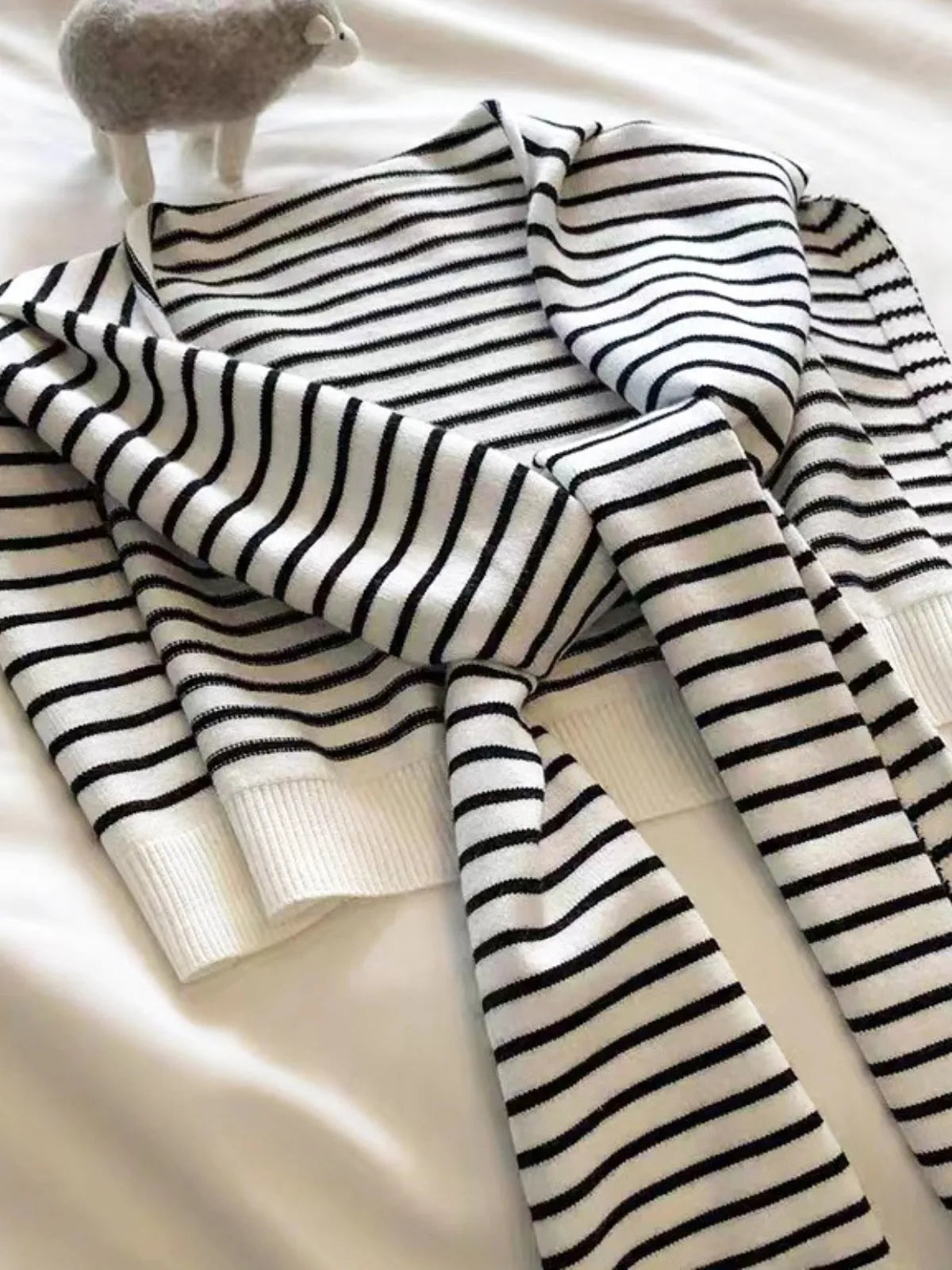 Striped Contrast Knit Wrap - Codrington Expressions