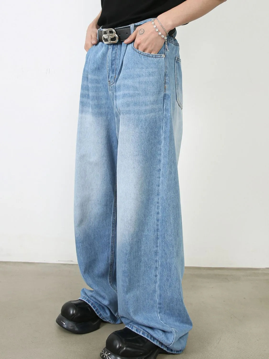 Men's Wide Leg Jeans - Codrington Expressions 
